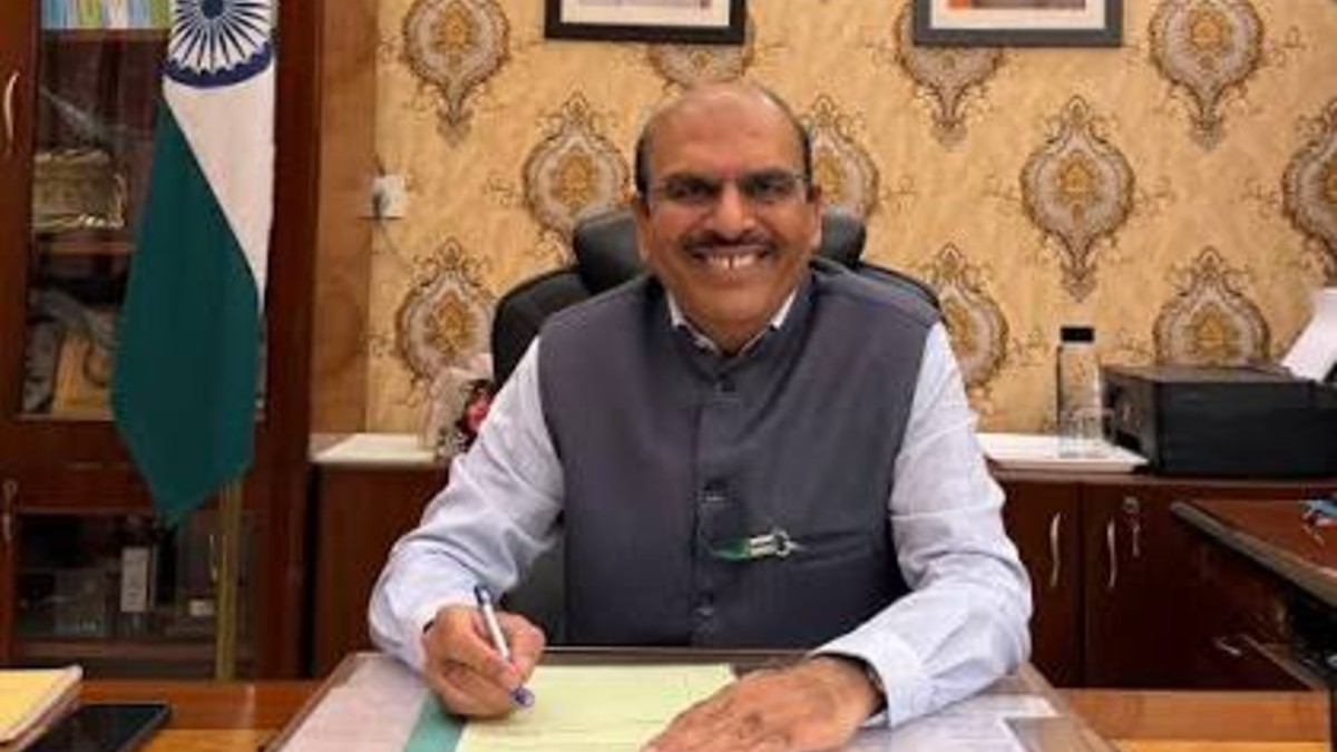 Deputation tenure of Sanjay Kumar extended