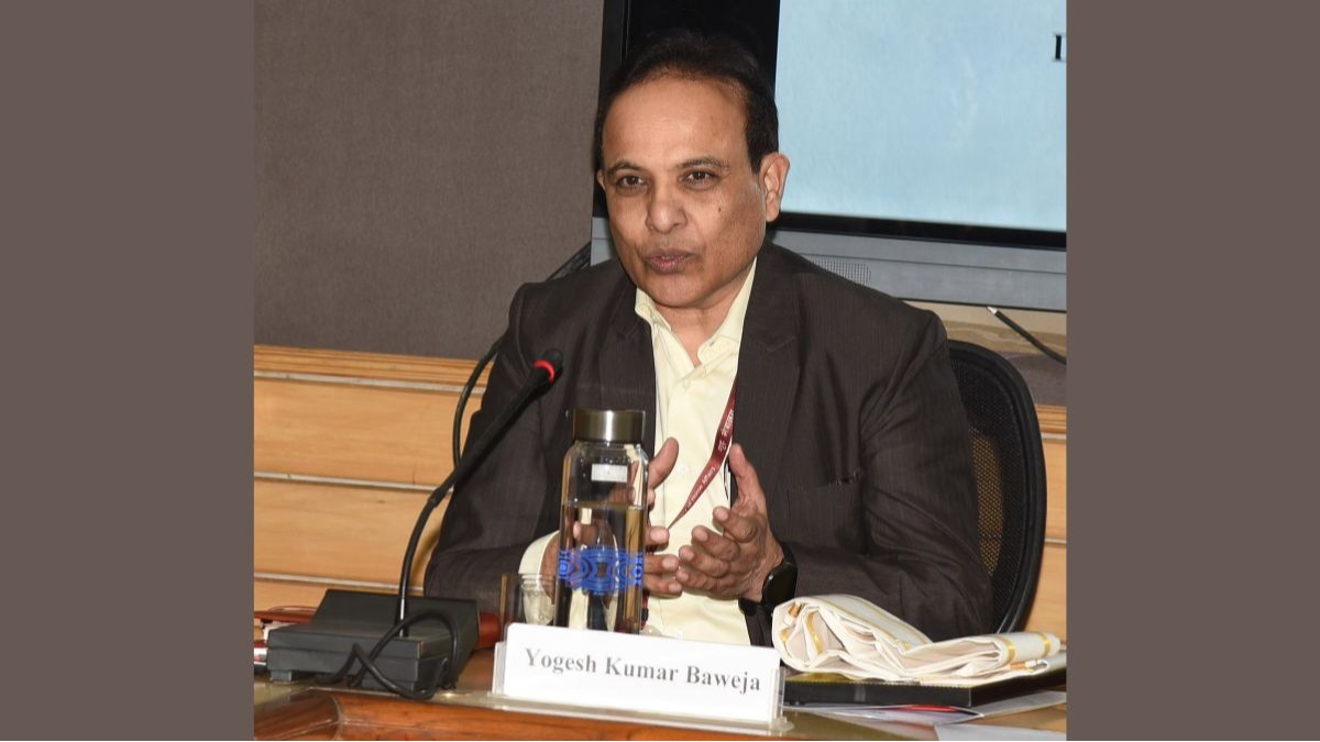 IIS officer Baweja gets promotion as Principal DG
