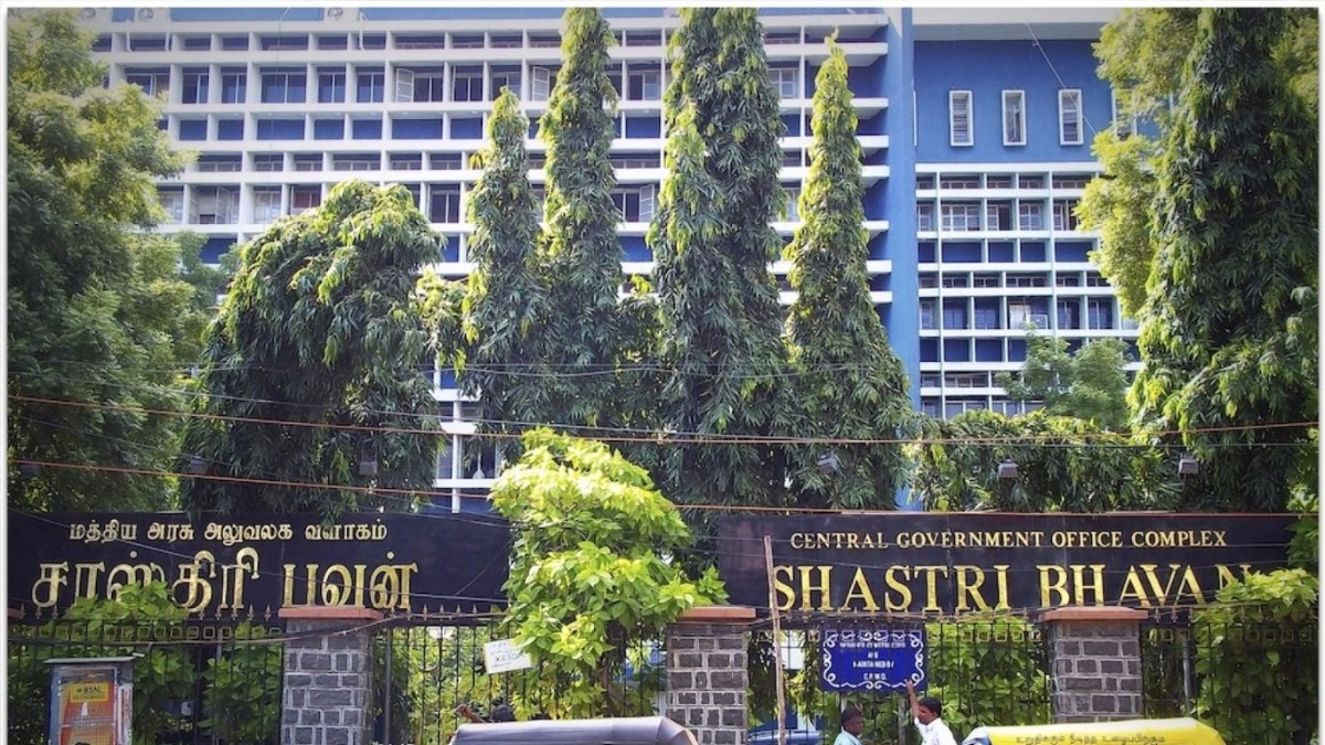 Finally, Shastri Bhawan to be vacated by Sept 30