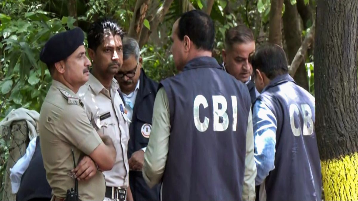 CBI charges 6 IAS officer, 13 others in Haryana govt in Rs 504 Cr scam