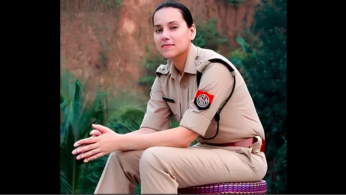 Sanjukta Parashar Becomes First Woman IG of CRPF’s CoBRA