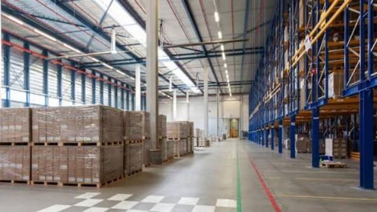 Asian Warehousing retains Bhavik Bhimjyani as CMD