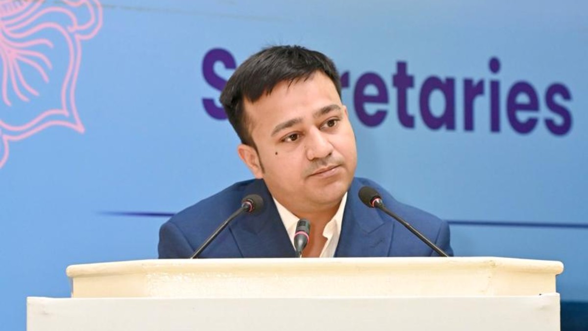 Anubhav Singh deputed to Delhi Lt Governor Secretariat