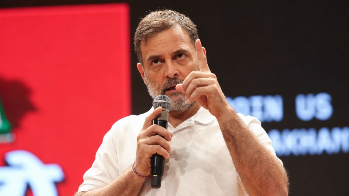 INDIA bloc moves SC against SIR; Rahul to plan next move after todays hearing