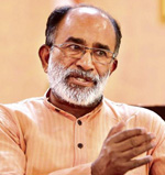 Minister is 1979 batch IAS and his PA is 1979 born