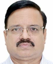Umesh Dongre takes over as Director (Fin), RCF