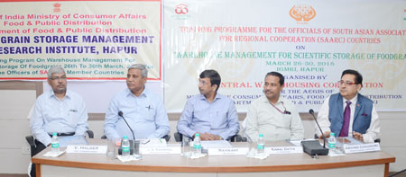CWC holding training programme on scientific storage of food grains