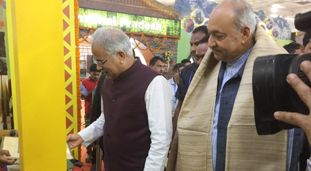 Chhattisgarh Chief Minister inaugurates Chhattisgarh pavilion at IITF