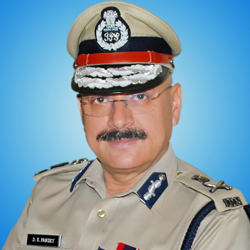 Former Jharkhand DGP joins BJP