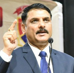 Indore SP (Cyber Cell) Jitendra Singh selected for prestigious K F Rustomji Award