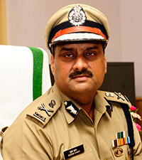 Will Sudesh Kumar be new DGP of Kerala?