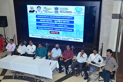 JNPA organizes beach clean up drive