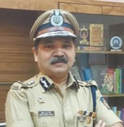 Bipin Kumar Singh promoted to DGP grade in Maharashtra