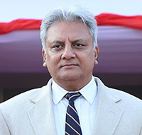 Four 1980 batch IPS are still holding posts!