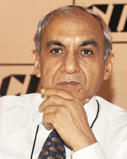 Arunendra Kumar appointed IEM of REIL & IFCI