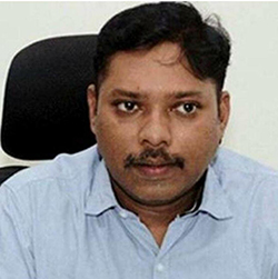 Former IAS officer of 2009 batch played major role in Karnataka!