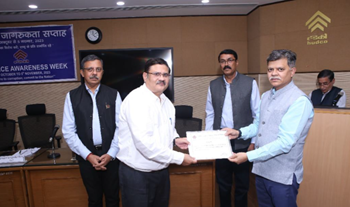 HUDCO observes vigilance awareness week