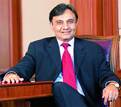 Sandeep Bakshi re-appointed MD & CEO, ICICI Bank