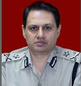 IPS officer takes VRS