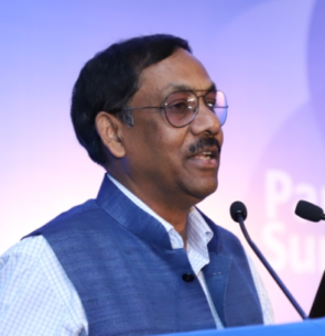Did an IAS officer draw policies of electric vehicles?