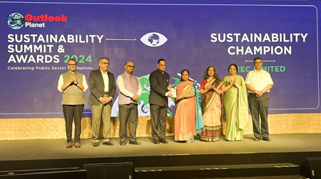 REC wins â€˜Sustainability Champion â€“ Editorâ€™s Choice Awardâ€™