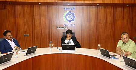 NMDC unveils Ex-Employee portal â€˜Sammanâ€™