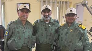 Historic flight by Vice Chiefs of Army, Air Force and Navy