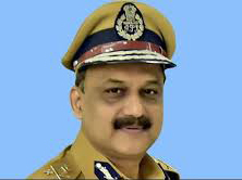 Mumbai Police Commissioner Vivek Phansalkar retiring this month