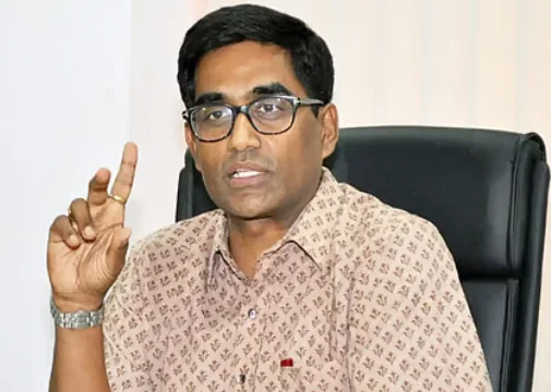 Successful turnaround of Bridge Corporation bridged the gap between Pratyaya Amrit and CS post?