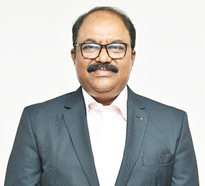 Dr Hemant Sharad Pande joins as Director (Pers), WCL
