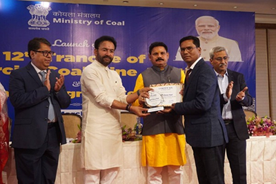 Two SECL employees felicitated for special efforts in production and productivity
